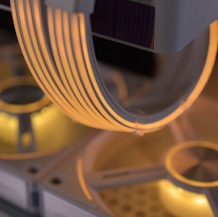 Kabllo LIAN-LI Strimer Plus V2 8-Pin RGB VGA