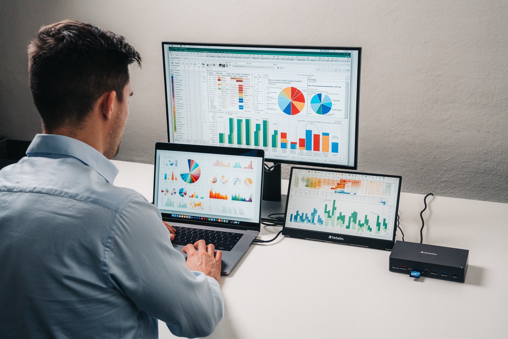 Stacion docking Verbatim USB-C Pro, 17 porte, i hirtë