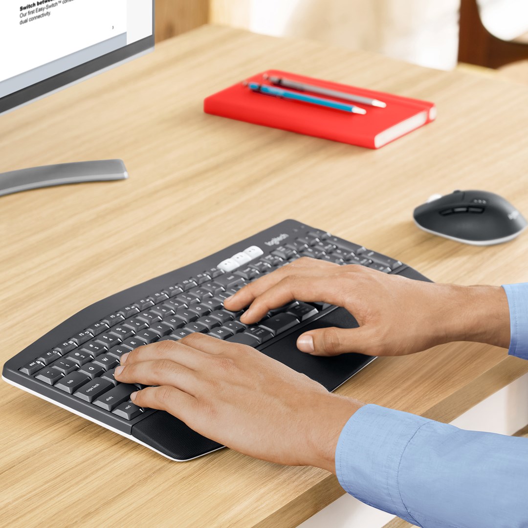 Set tastierë dhe maus Logitech MK850, QWERTZ Gjerman, Bluetooth, 2.4GHz, e zezë