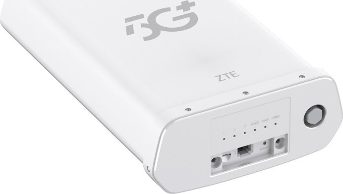 Router ZTE MC889A Pro, 5G, Wi‑Fi, i bardhë