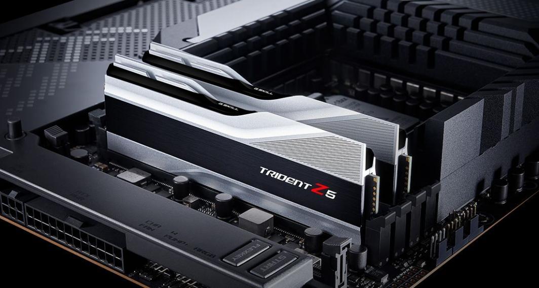 Memorie G.Skill Trident Z5, DDR5, 32 GB, 5600 MHz, CL40, F5-5600J4040C16GX2-TZ5S