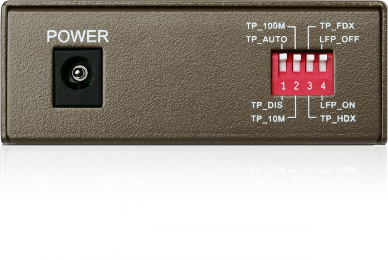 Media konvertues fibër TP-Link MC112CS, single mode SC, 100B-FX në 100B-TX, deri 20 km