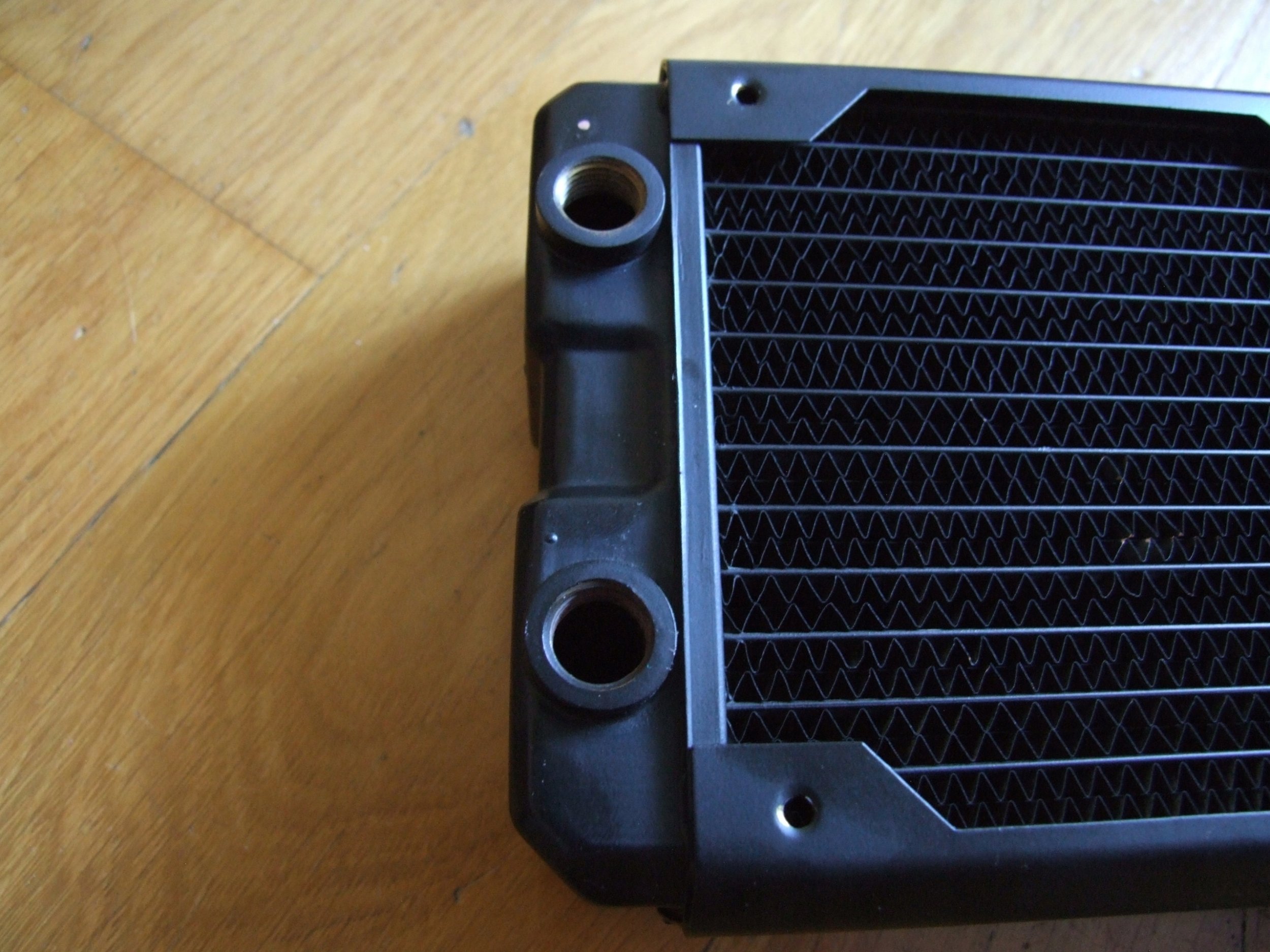 Radiator ftohës Hardware Labs Black Ice Nemesis GTX 360, 360mm, për 3 ventilatorë 120mm, i zi