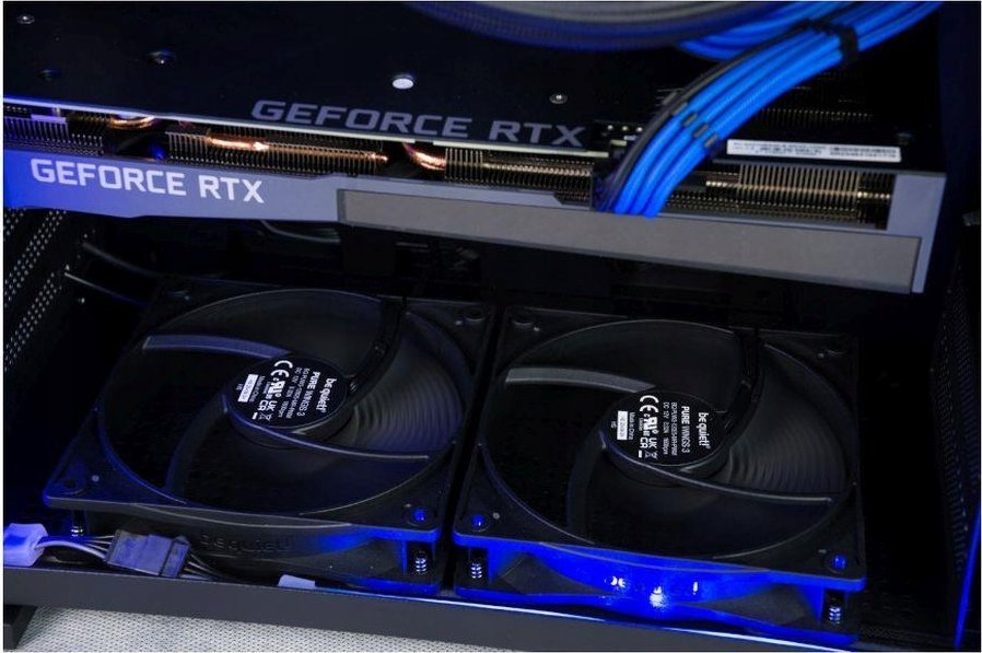 Kompjuter gaming ADAX Dark Vision LE, Ryzen 5 7600X, RTX 4070 12GB, 32GB RAM, 1TB SSD, i zi