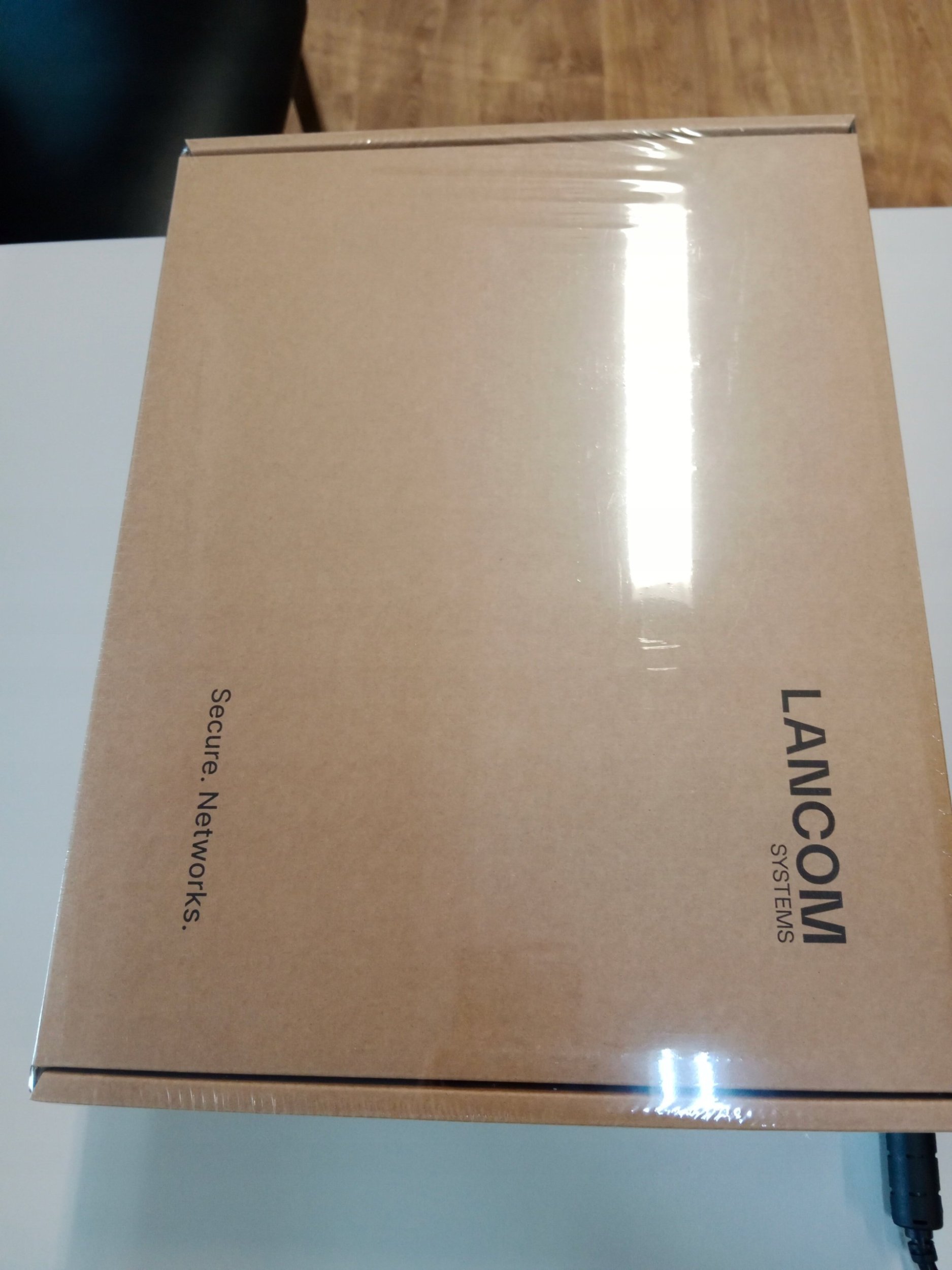 Ruter Lancom 1800EFW EU, profesional, për zyra, i bardhë