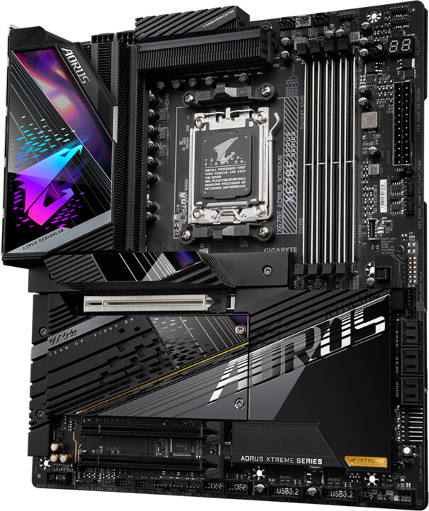 Матична плоча GIGABYTE X670E AORUS Xtreme - AMD X670