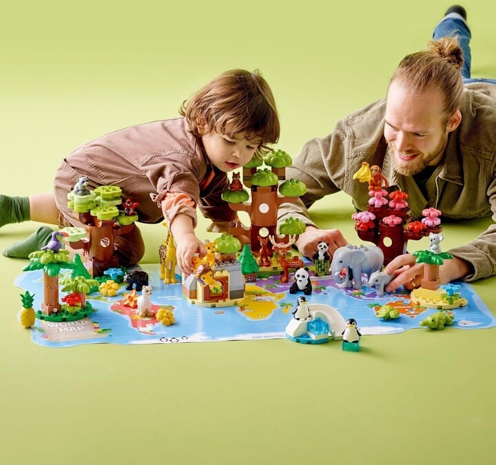 Set lodër LEGO® DUPLO® 10975 Wild animals of the world, 143 pjesë