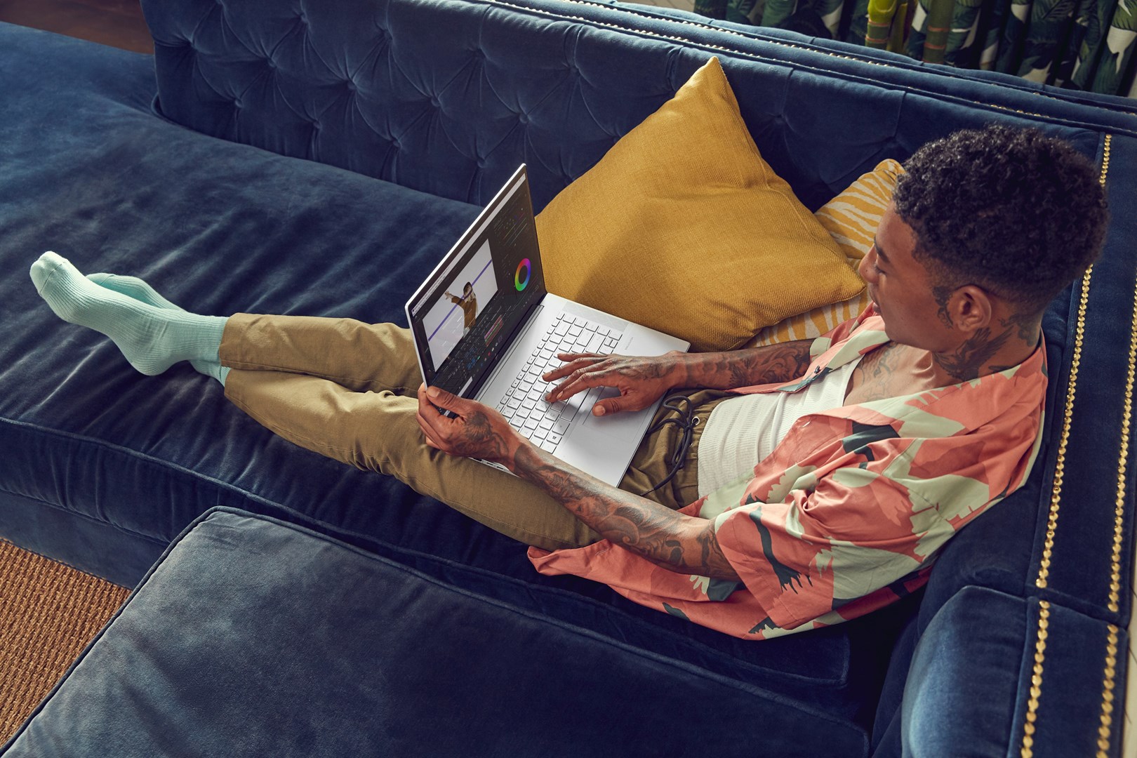 Laptop 2në1 HP ENVY x360 15-ew0013dx, 15.6", Intel Core i5, 16GB RAM, 512GB SSD, i argjendtë