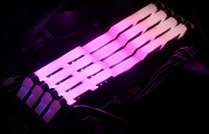 Memorie HP V8 RGB, DDR4, 8 GB, 3000 MHz, CL16, 7EH82AA#ABB