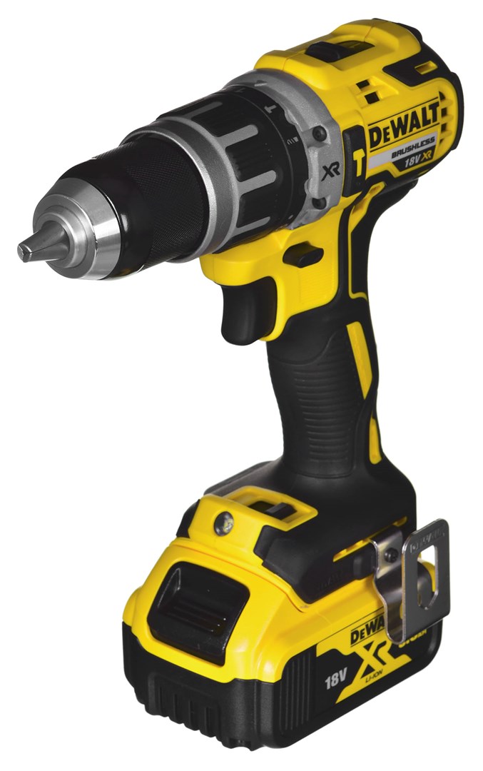 Set veglash pa kabllo Dewalt DCK266P2T QW, 18V, 2x 5.0Ah, i verdhë