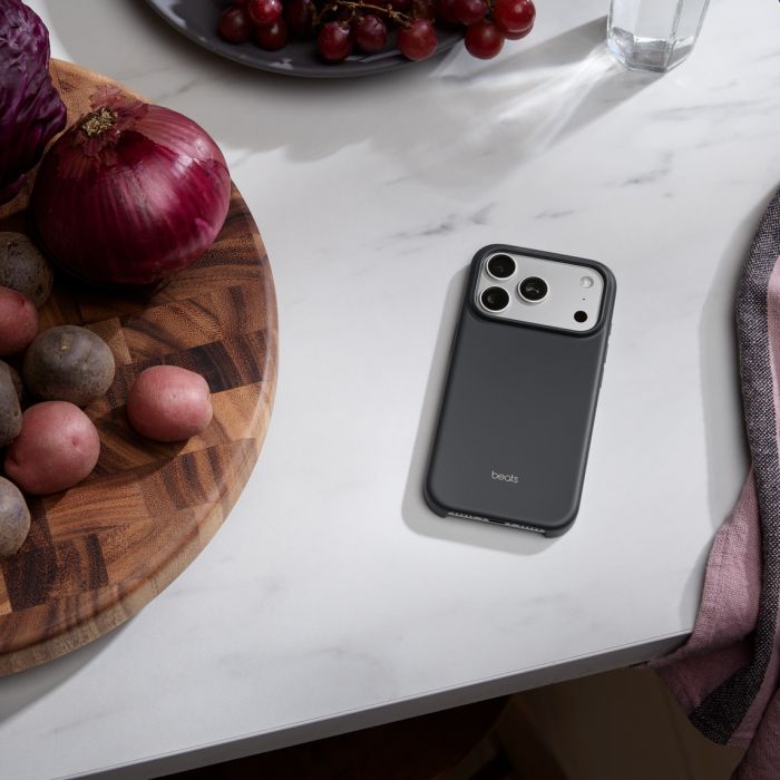 Beats iPhone 17 Pro Case with MagSafe and Camera Control, Granite Gray