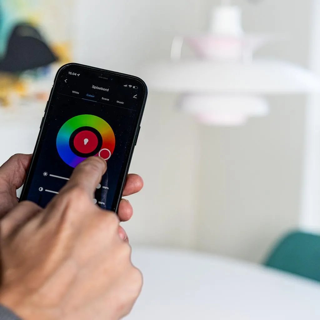 Llambë inteligjente Lite Bulb Moments E27 9W, RGB, 2700K 6500K, e bardhë