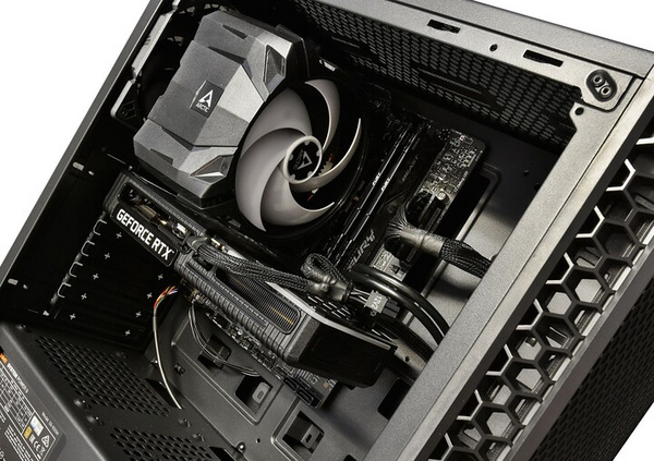 [OUTLET] Kompjuter gaming Gjirafa50 Knight GC147, Intel Core i5, 16GB RAM, 1TB SSD, NVIDIA GeForce RTX 3060Ti, i zi, II