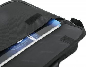 Çantë laptopi Manhattan Cambridge, 17.3", dizajn clamshell, e zezë