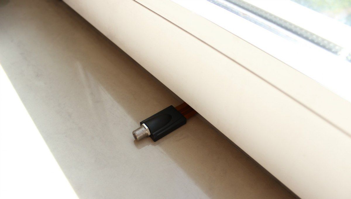 Adaptori dritare për kabllo TV SAT, Ultra Thin Slim, F femër F femër, 75 Ohm, i bardhë